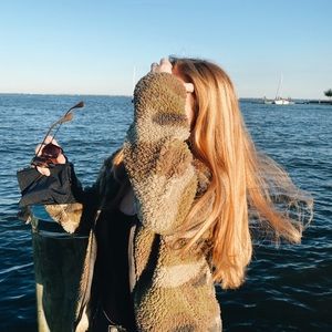 Meet your Posher, Anna